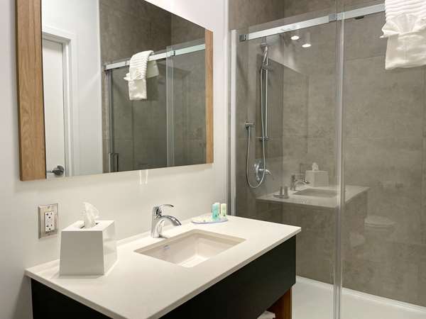 Suite - Quality Inn Wilfrid Hamel Blvd Quebec City