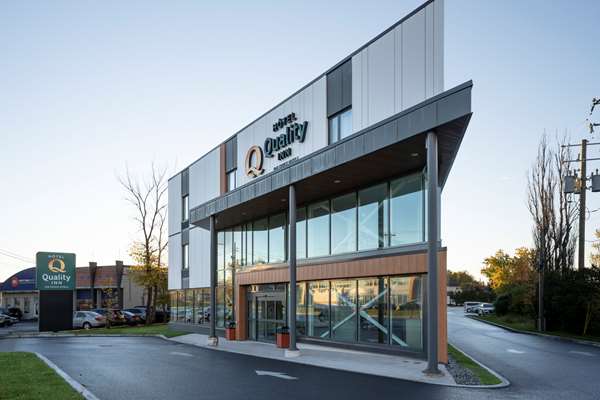 Exterior view - Quality Inn Wilfrid Hamel Blvd Quebec City