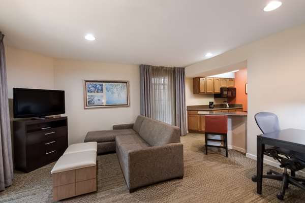 Suite - Sonesta ES Suites Dulles Airport Herndon