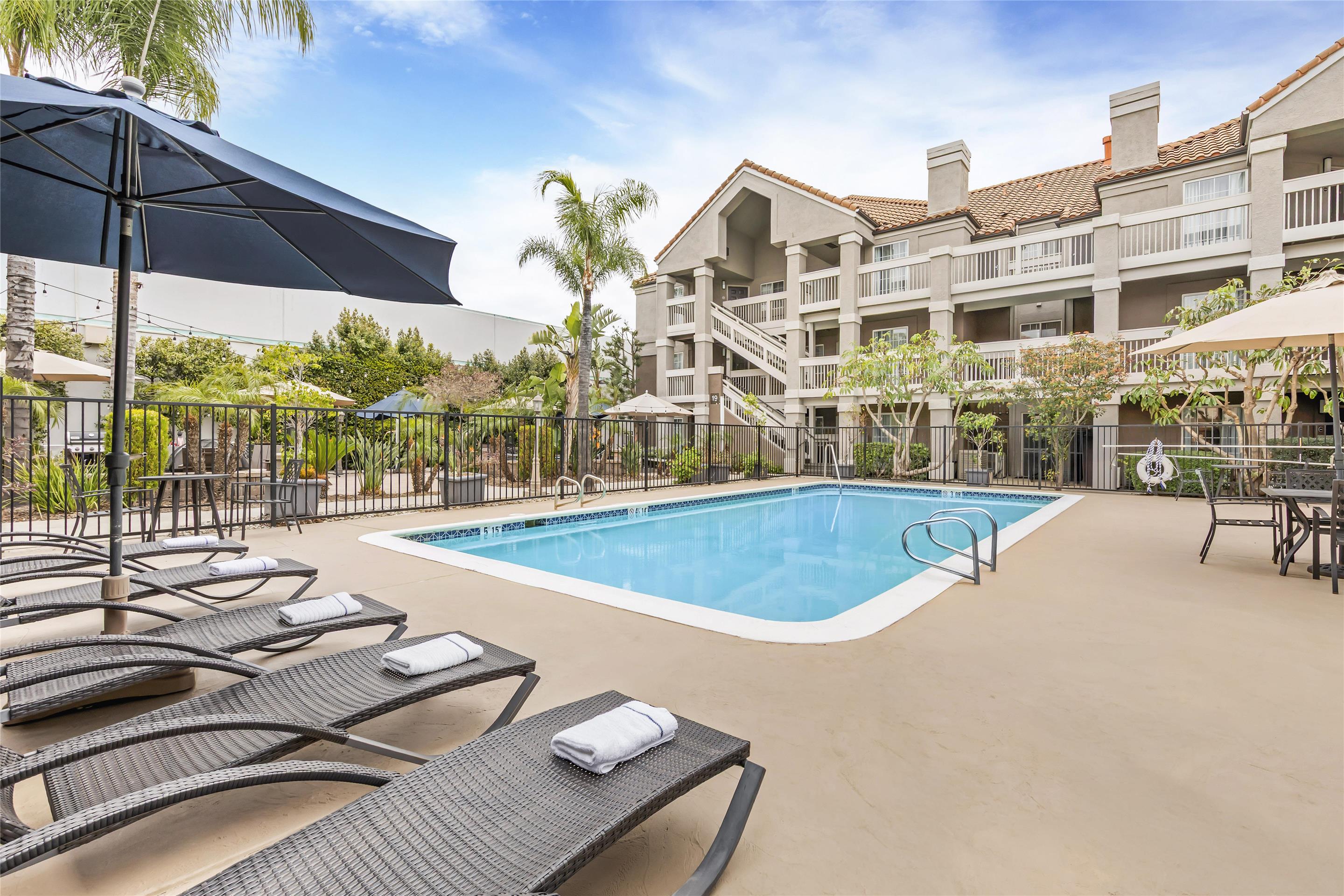 SES Chatsworth Pool