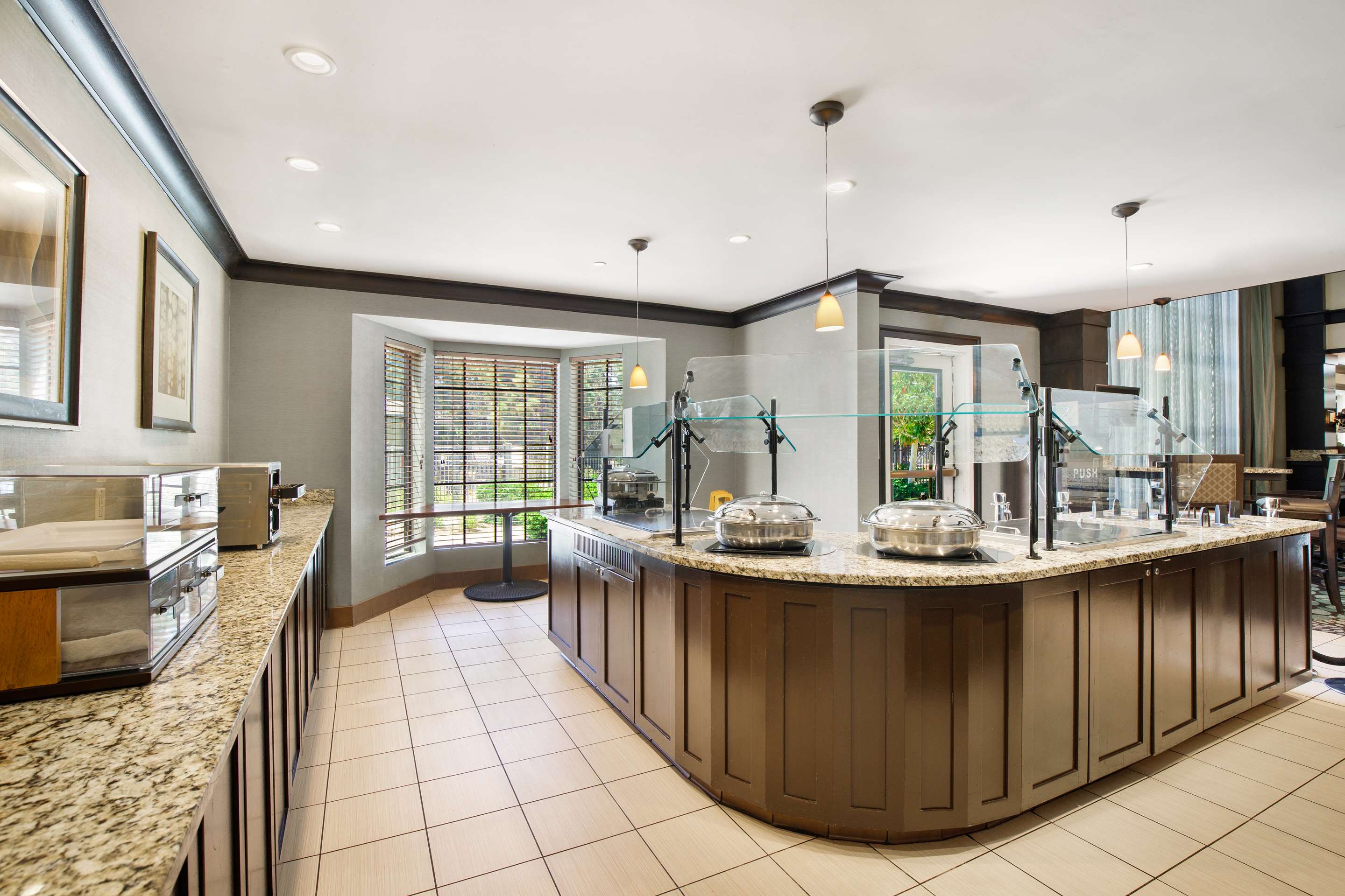 Breakfast Area | Sonesta ES Suites San Diego - Rancho Bernardo