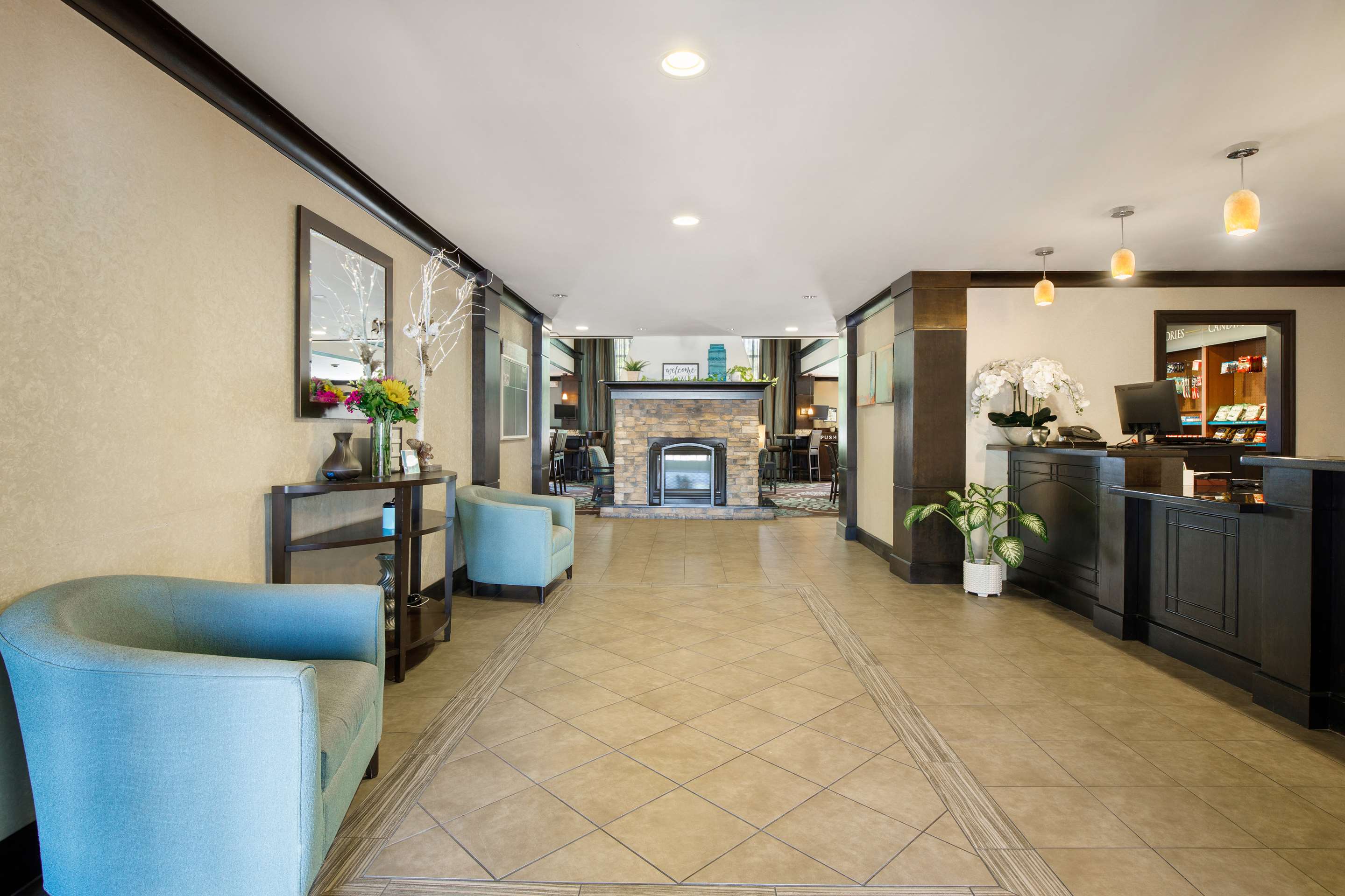 Reception | Sonesta ES Suites San Diego - Rancho Bernardo