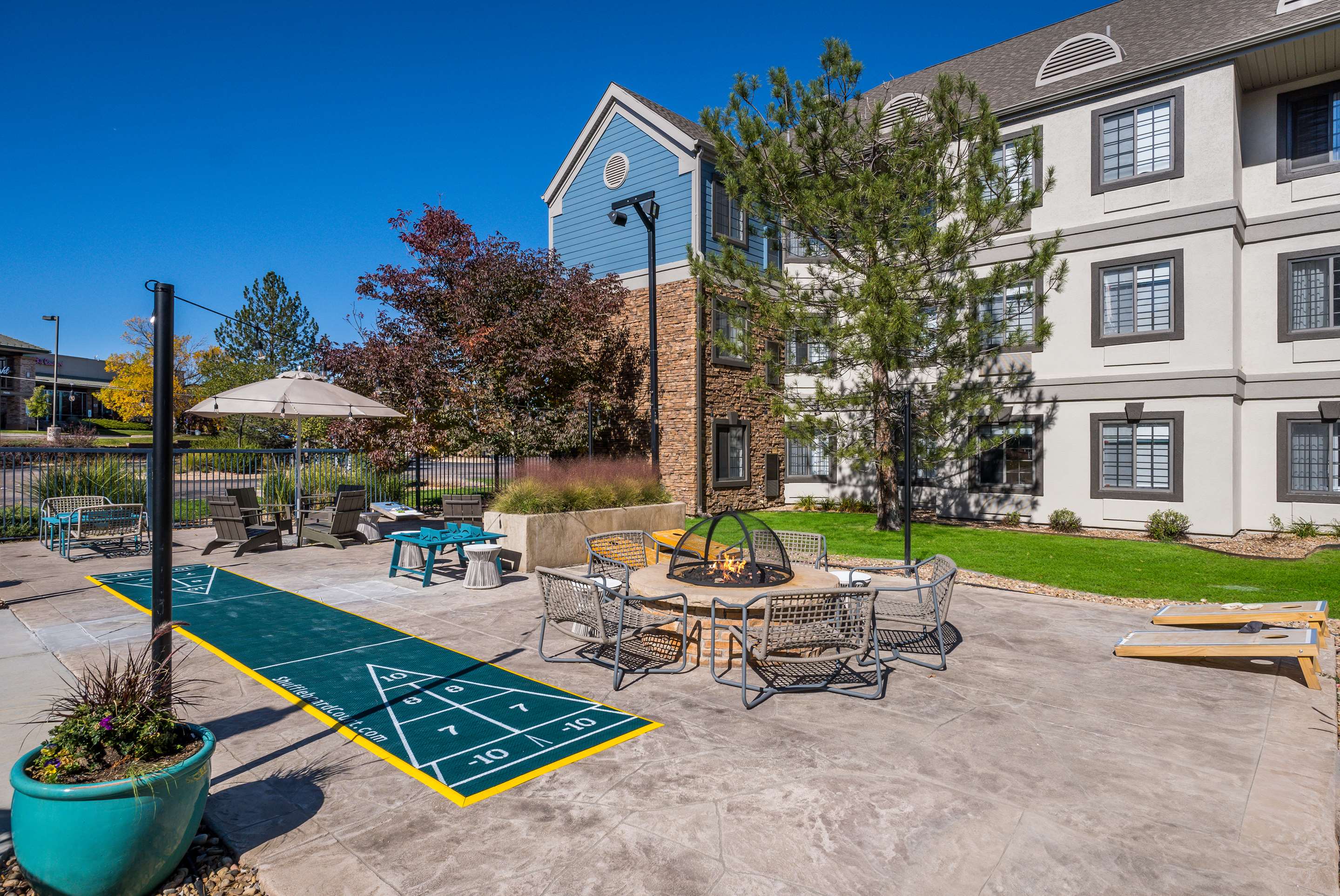 Exterior - Fire Pit | Denver Marriott South at Park Meadows