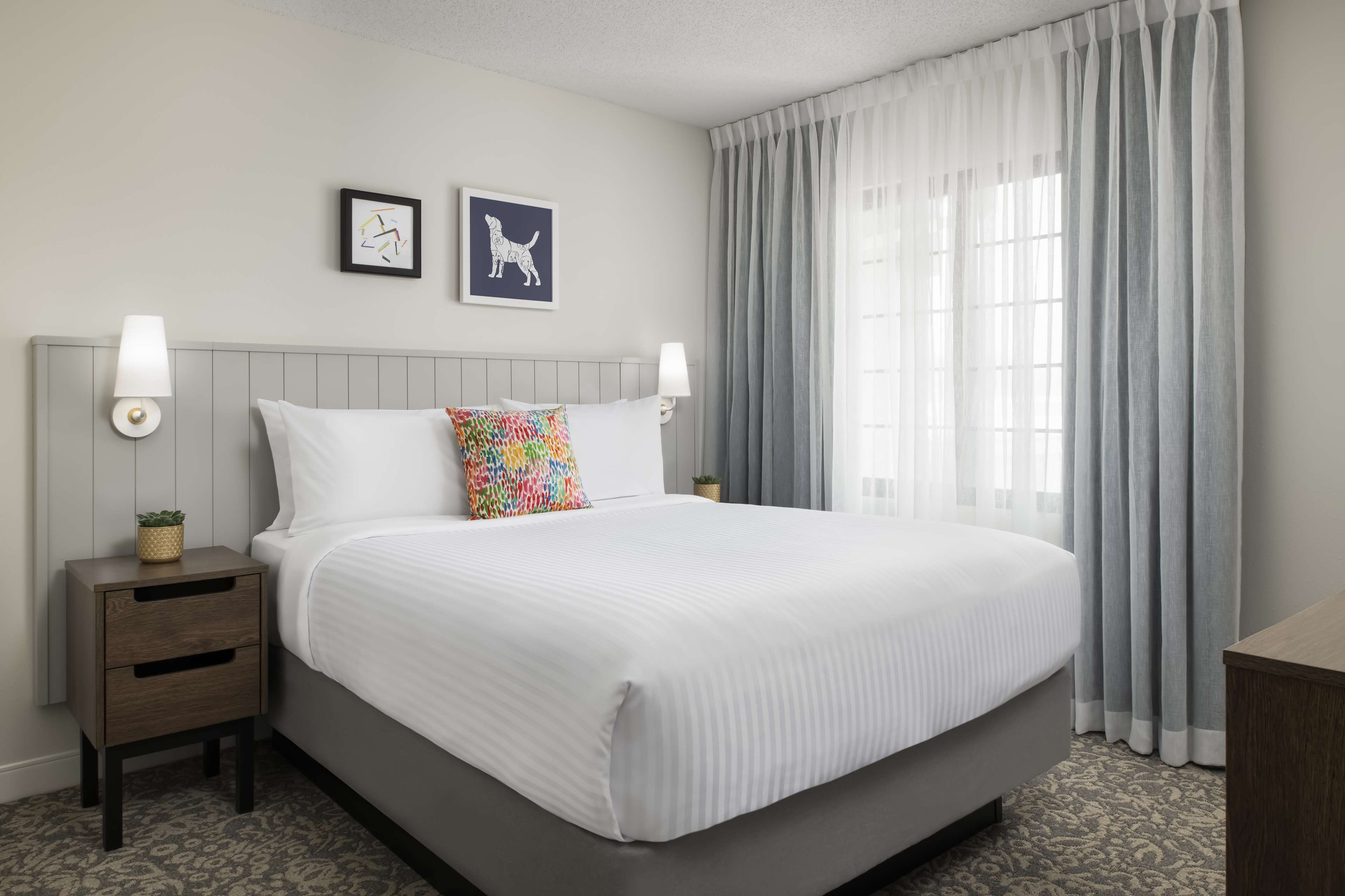 One Bedroom Suite - Queen image