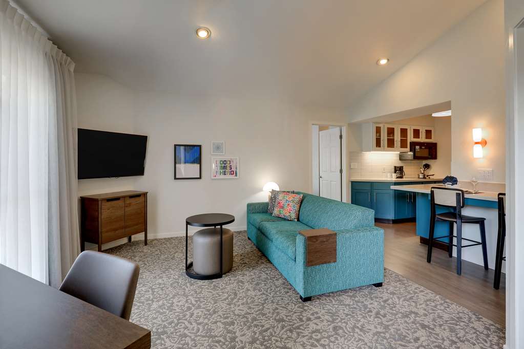 Sonesta ES Suites Sunnyvale-guestroom-Guest Room,On-Site.jpg