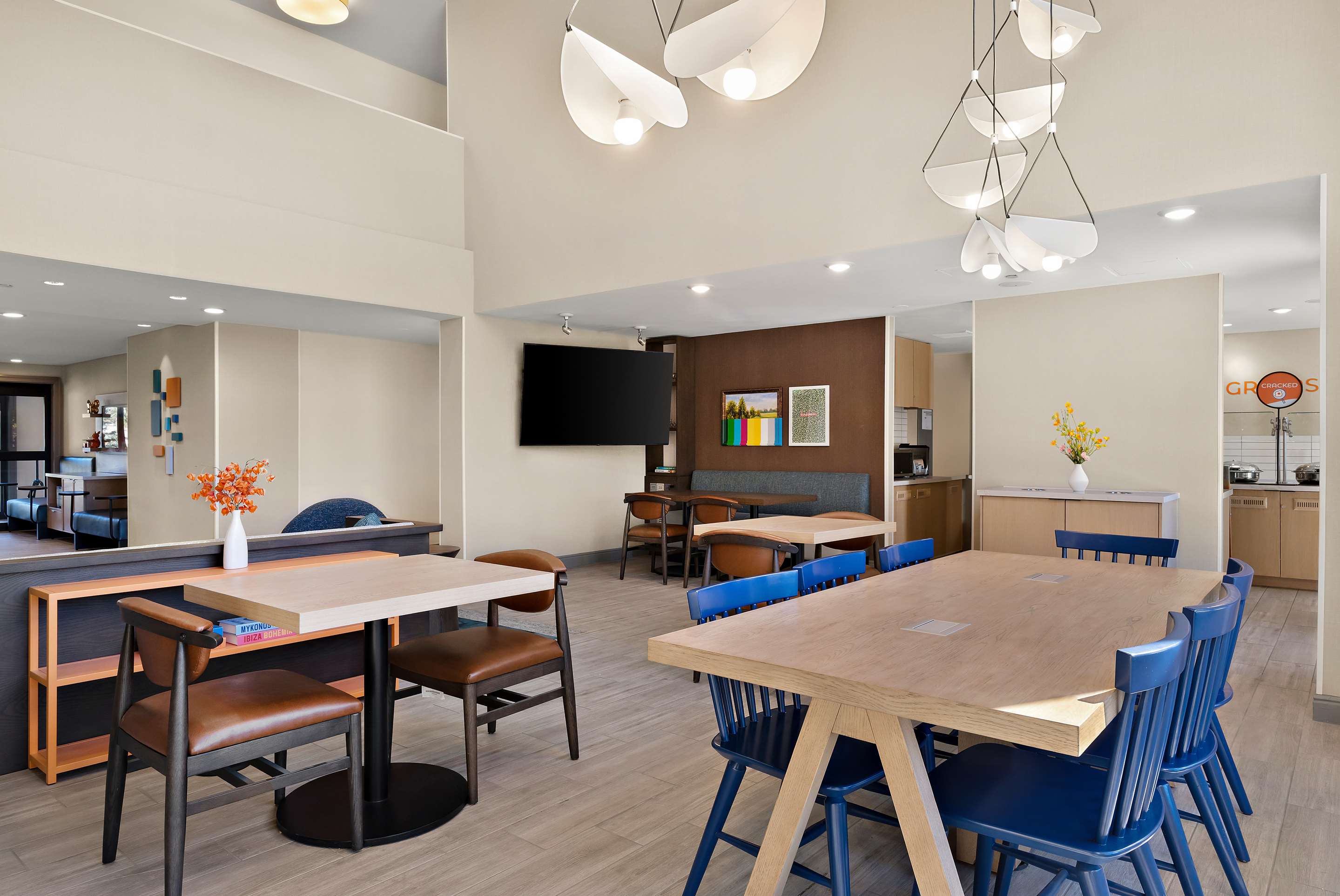 Lobby - The Nest | Sonesta ES Suites San Diego - Sorrento Mesa