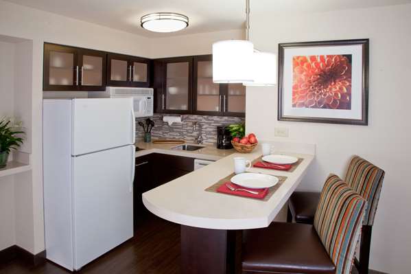 Suite - Sonesta ES Suites Alpharetta