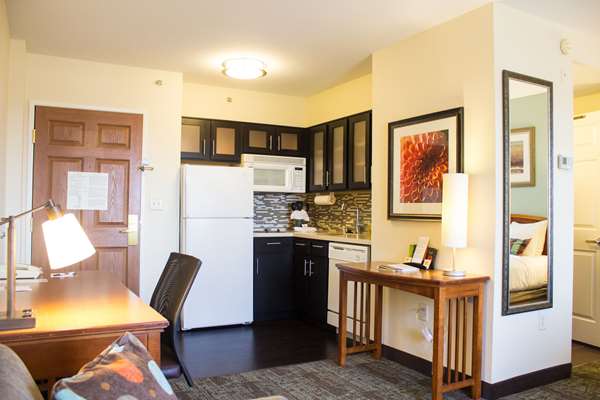  - Sonesta ES Suites Anaheim - I-5, Exit 109