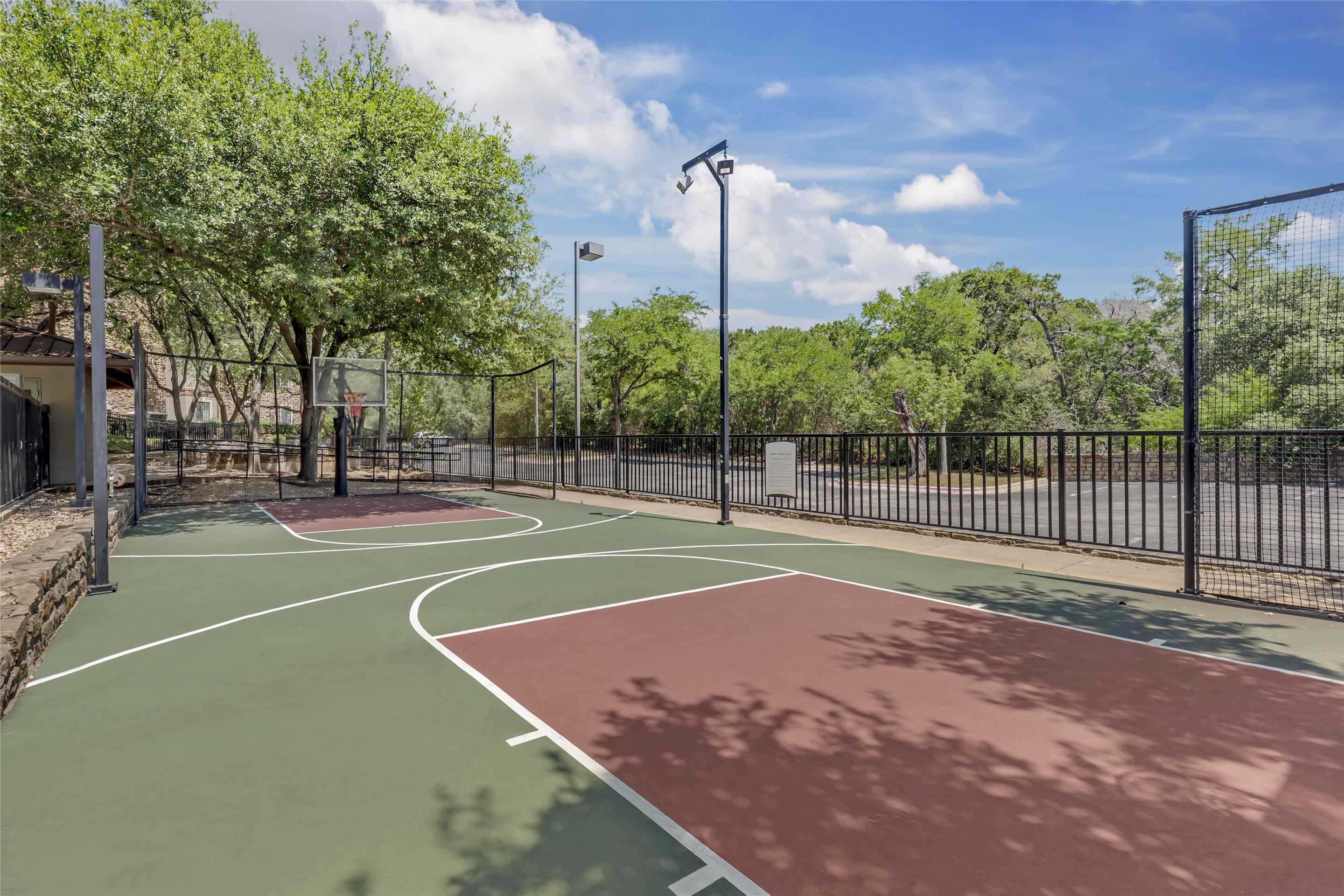 Basketball Court | Sonesta ES Suites Austin The Domain Area