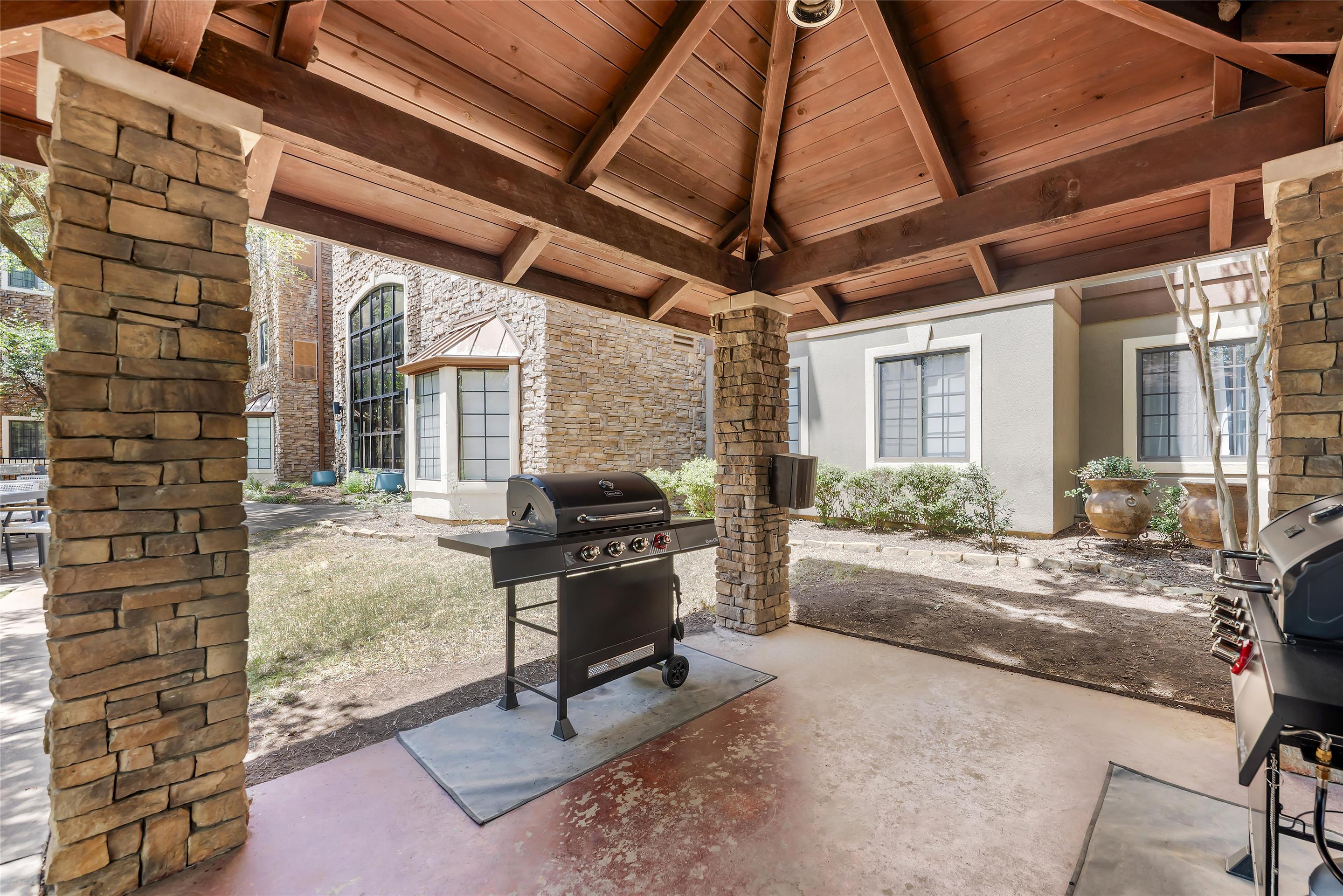 BBQ | Sonesta ES Suites Austin The Domain Area
