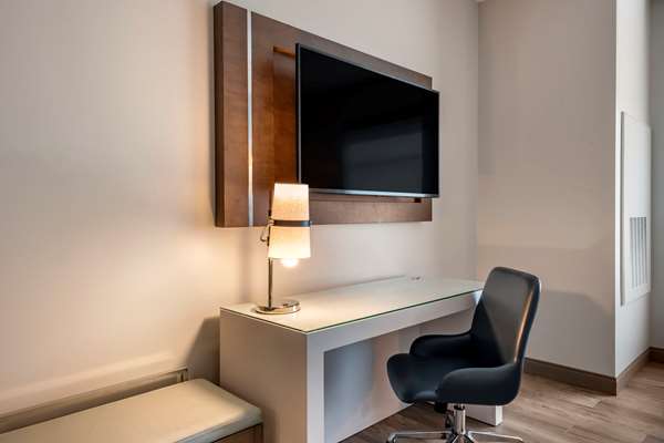 - Cambria Hotel Airport Orlando