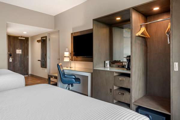  - Cambria Hotel Airport Orlando