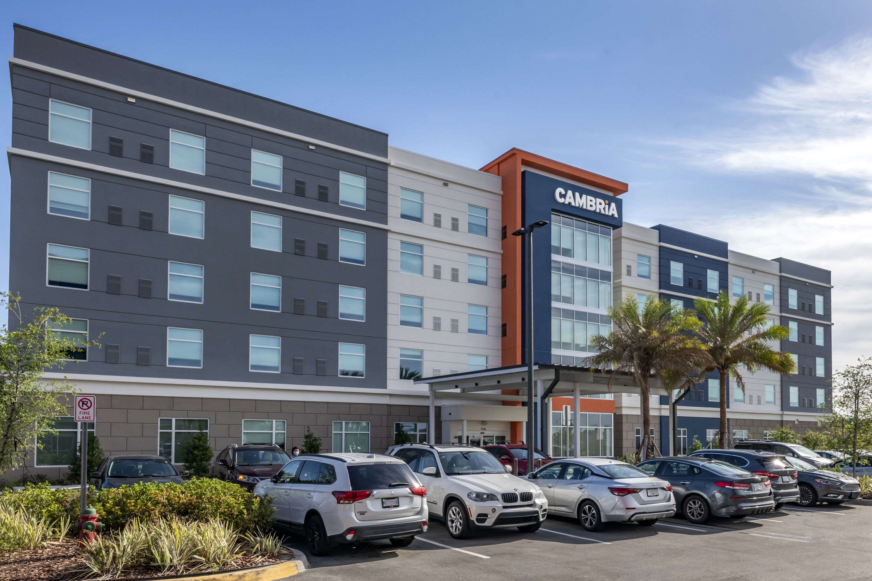 Hotel exterior | Cambria Hotel Orlando Airport