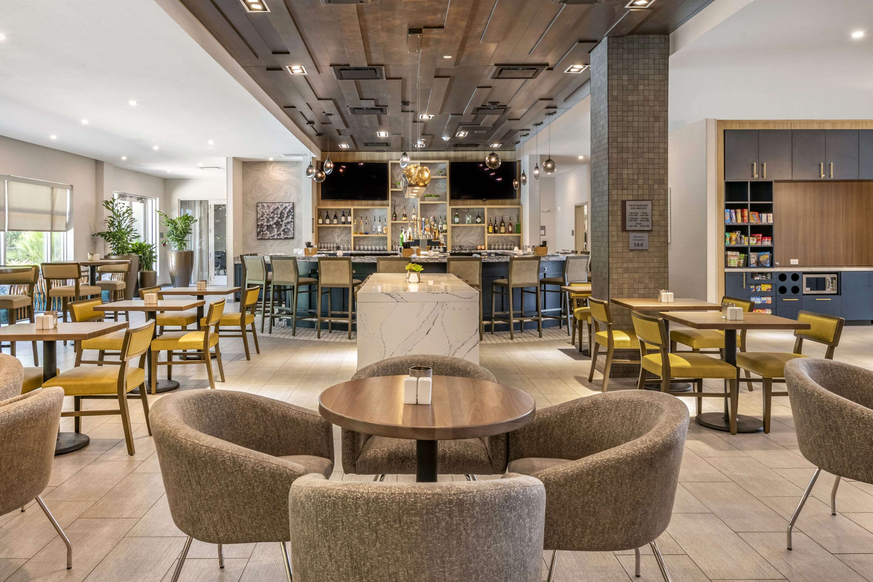 Dining room | Cambria Hotel Orlando Airport