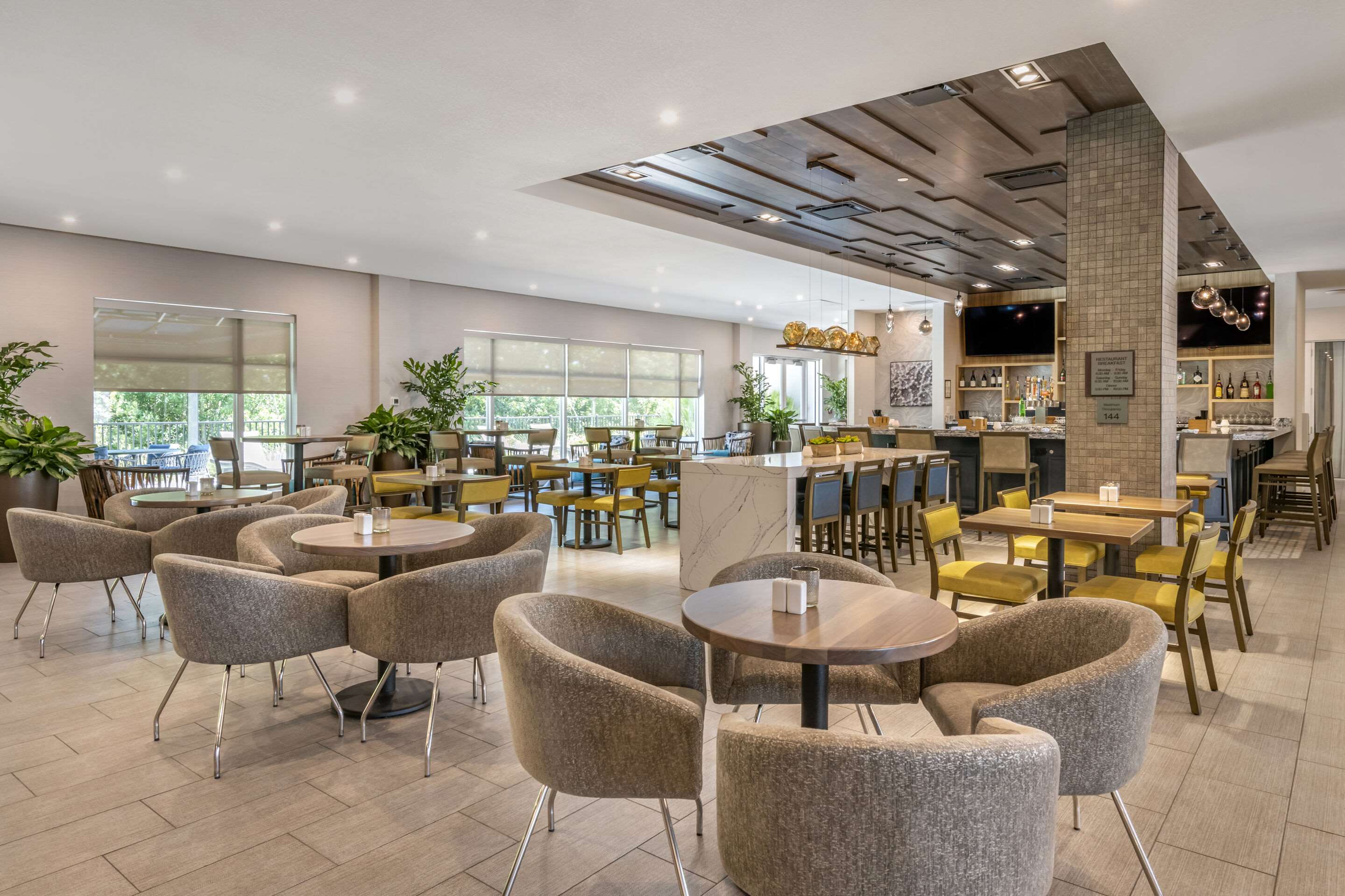 Dining room | Cambria Hotel Orlando Airport