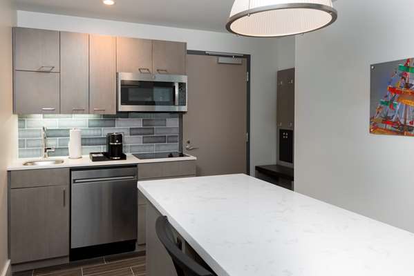  - Hyatt House Hotel Airport West Tampa