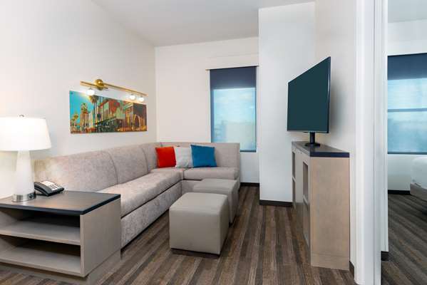 Suite - Hyatt House Hotel Airport West Tampa