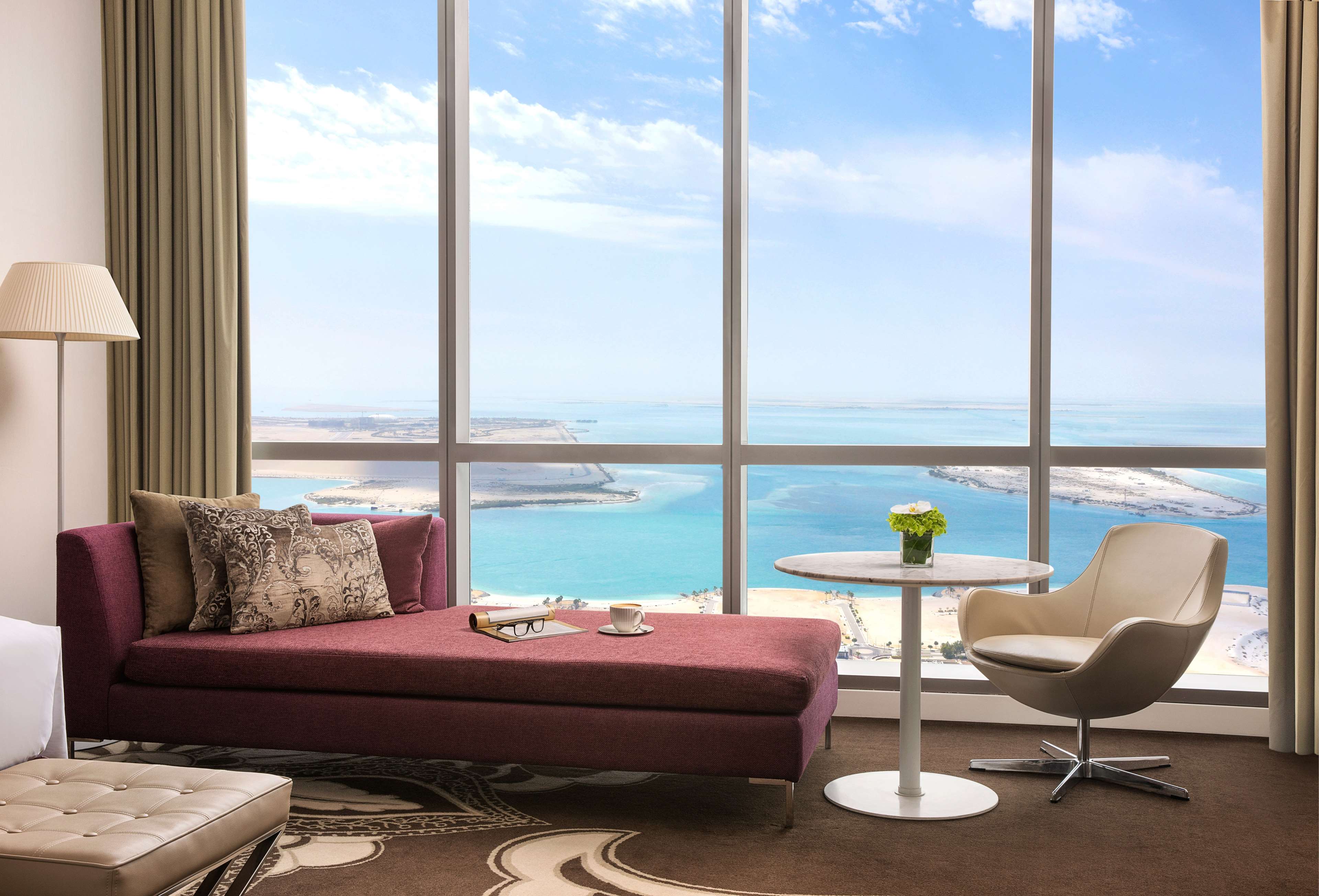 Conrad Abu Dhabi Etihad Towers Room Type - KING GRAND PREMIER RM-VIEW
