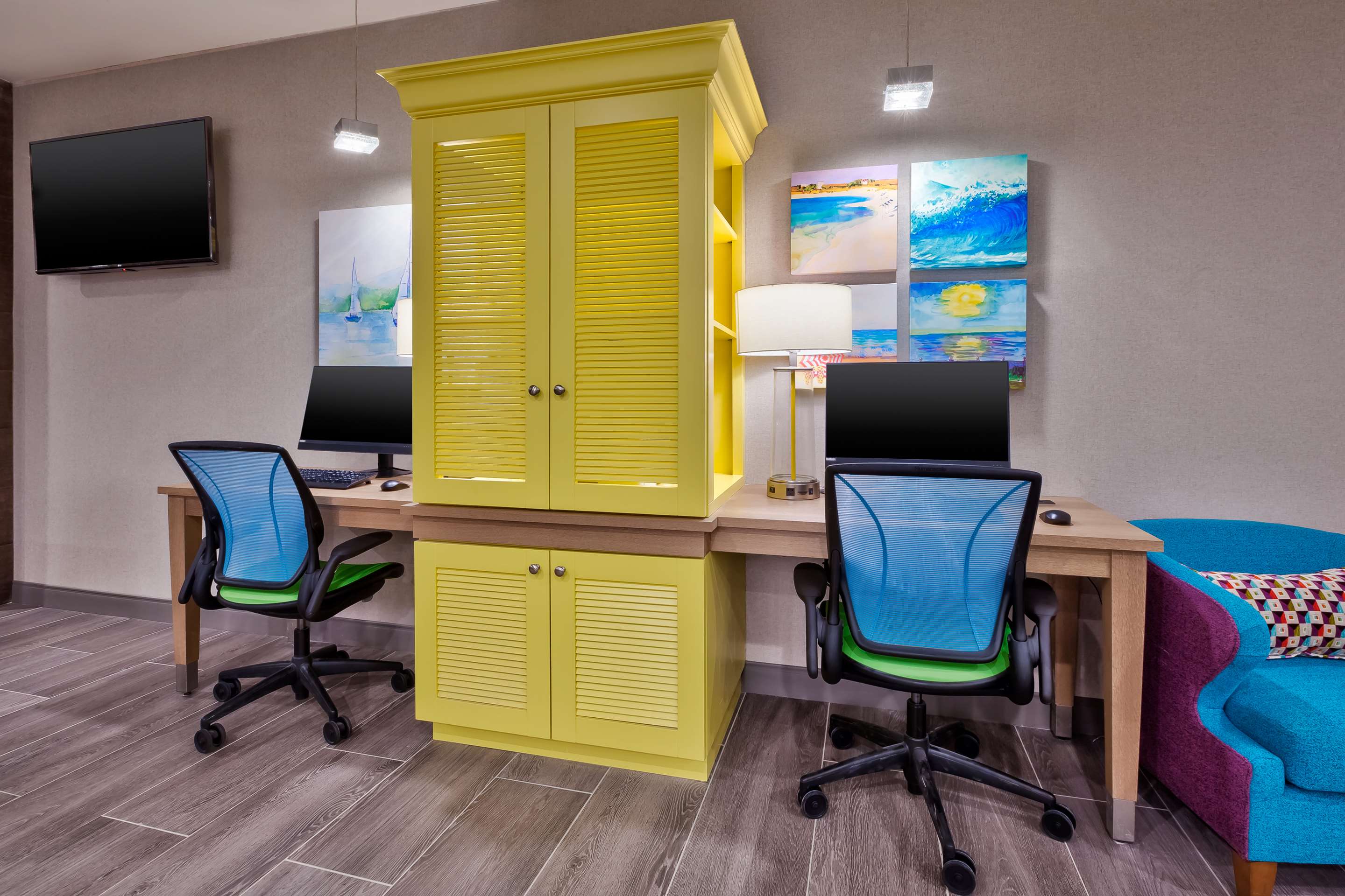 Business Center | Home2 Suites by Hilton Wilmington Wrightsville Beach
