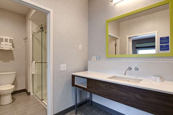  - Hampton Inn & Suites Canal Winchester