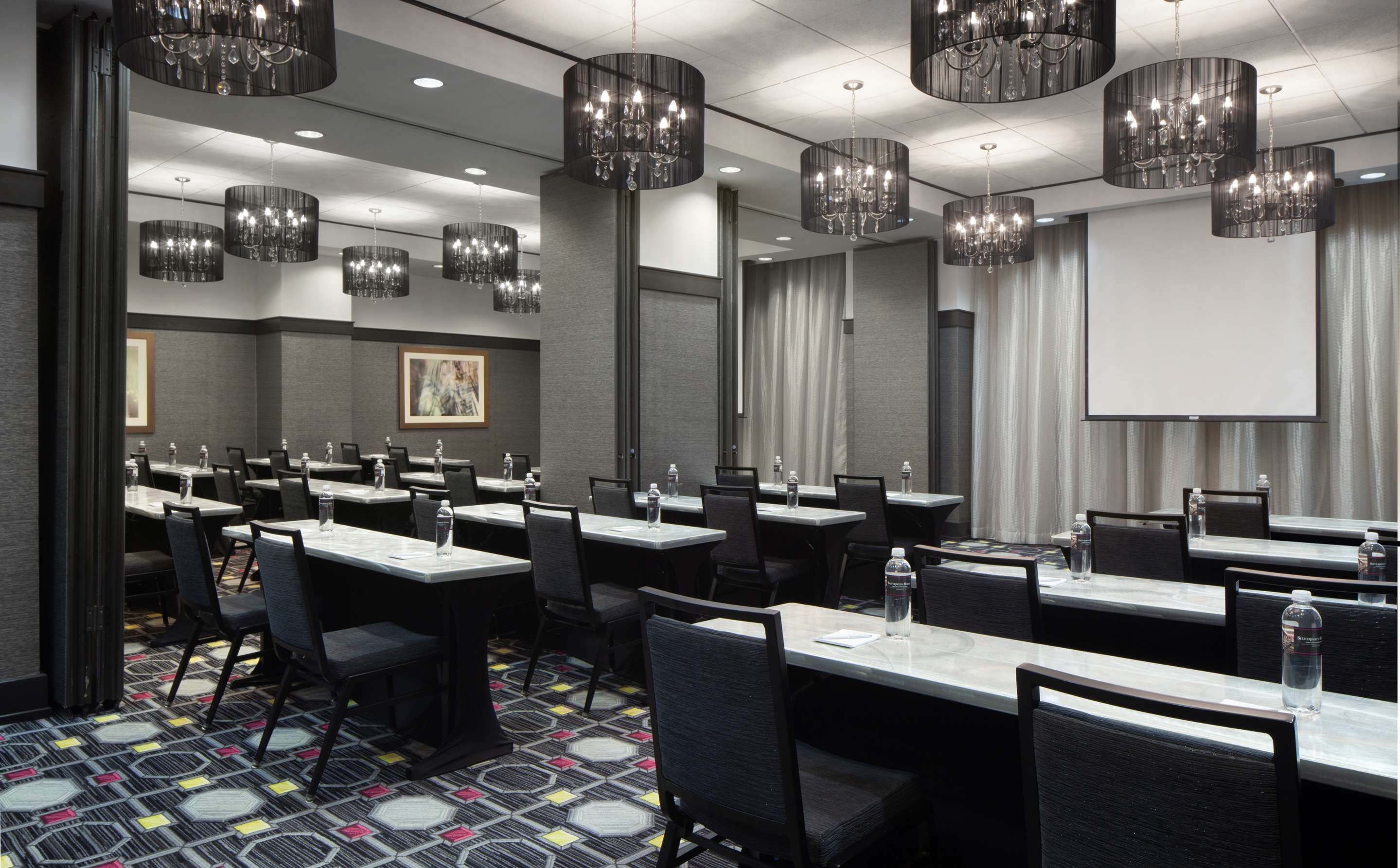 Palladium/Rhodium Meeting Room (Classroom)