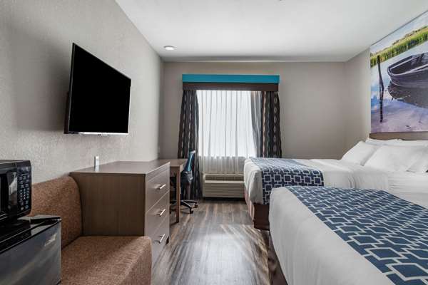  - Clarion Pointe Hotel Sulphur - I-10, Exit 20