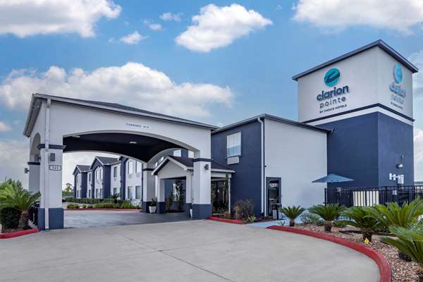 Exterior view - Clarion Pointe Hotel Sulphur - I-10, Exit 20