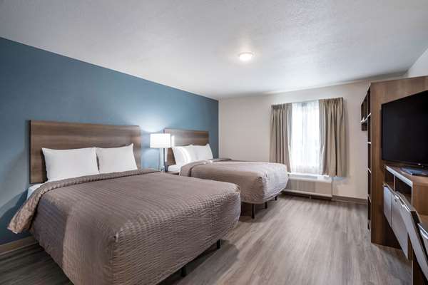  - WoodSpring Suites Madison Heights - I-75, Exit 65