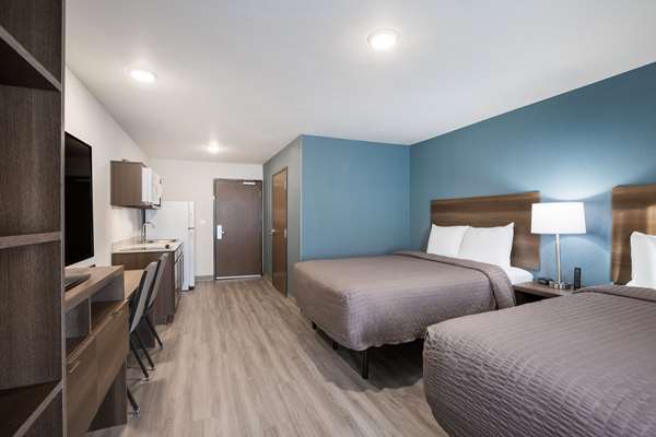  - WoodSpring Suites Madison Heights - I-75, Exit 65