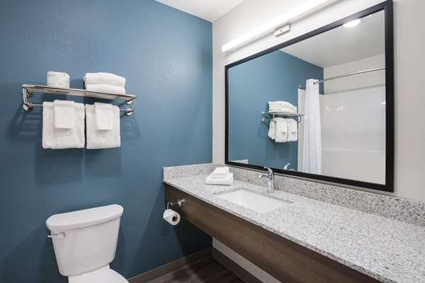  - WoodSpring Suites Madison Heights - I-75, Exit 65