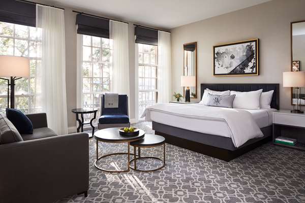 Suite - Whitney Hotel Beacon Hill Boston