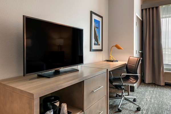  - Comfort Inn & Suites NAS Jacksonville - I-295, Exit 12