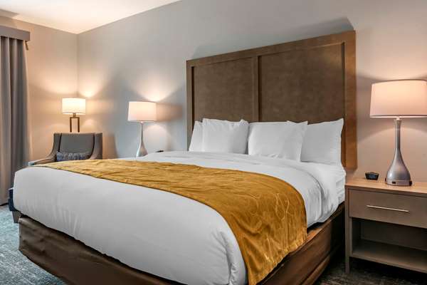  - Comfort Inn & Suites NAS Jacksonville - I-295, Exit 12