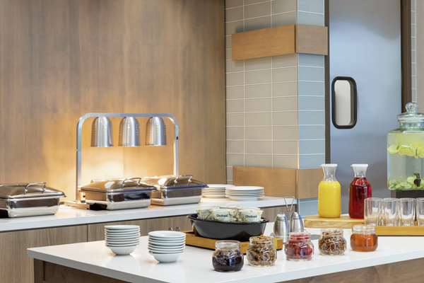 Amenities - Hilton Garden Inn North Austin