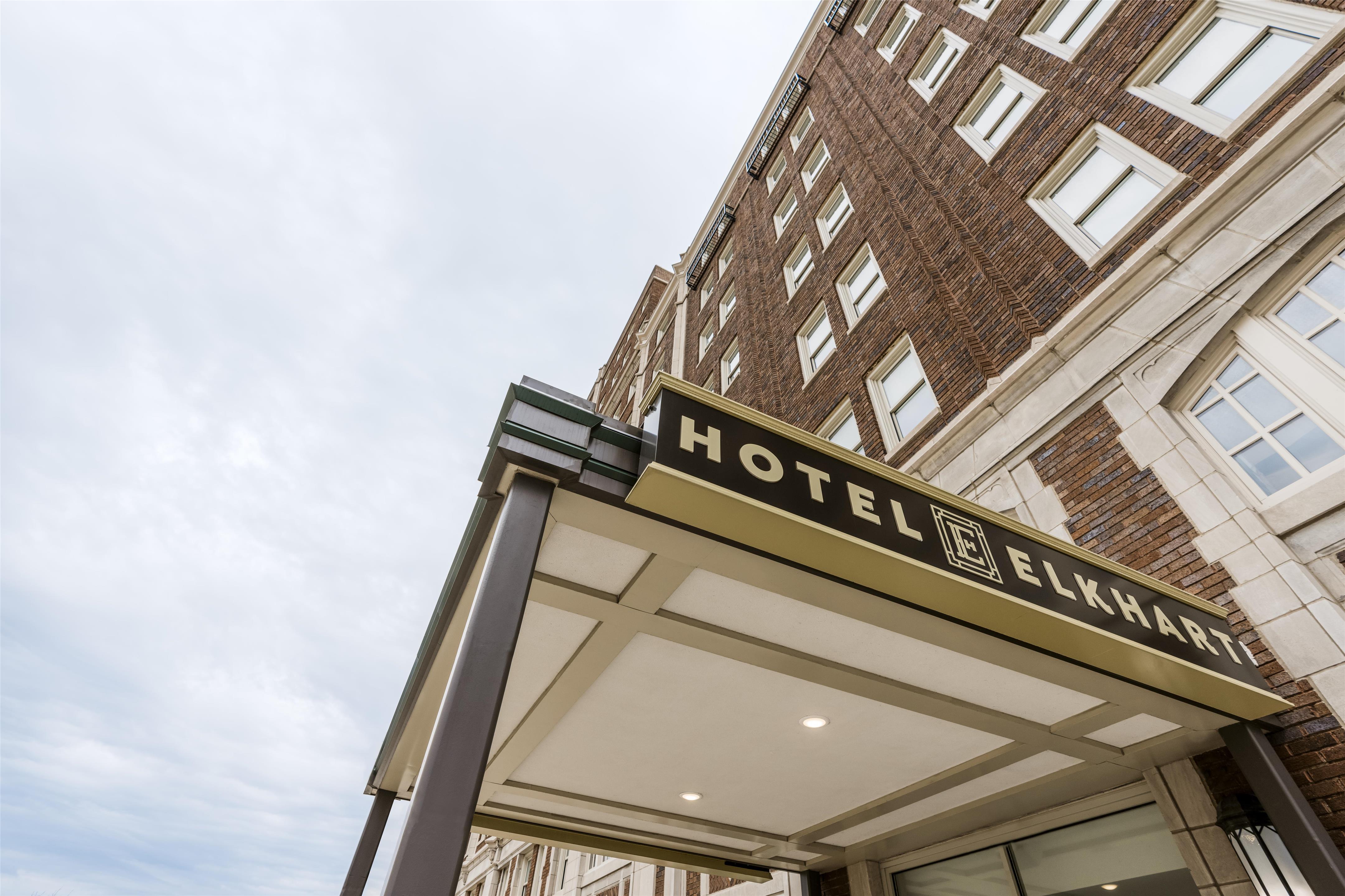 Exterior | Hotel Elkhart, Tapestry Collection by Hilton