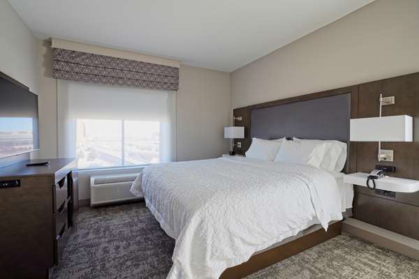  - Hampton Inn & Suites University Lubbock