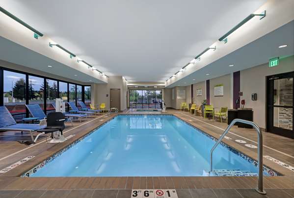 Pool - Home2 Suites by Hilton Salem - I-5, Exit 253