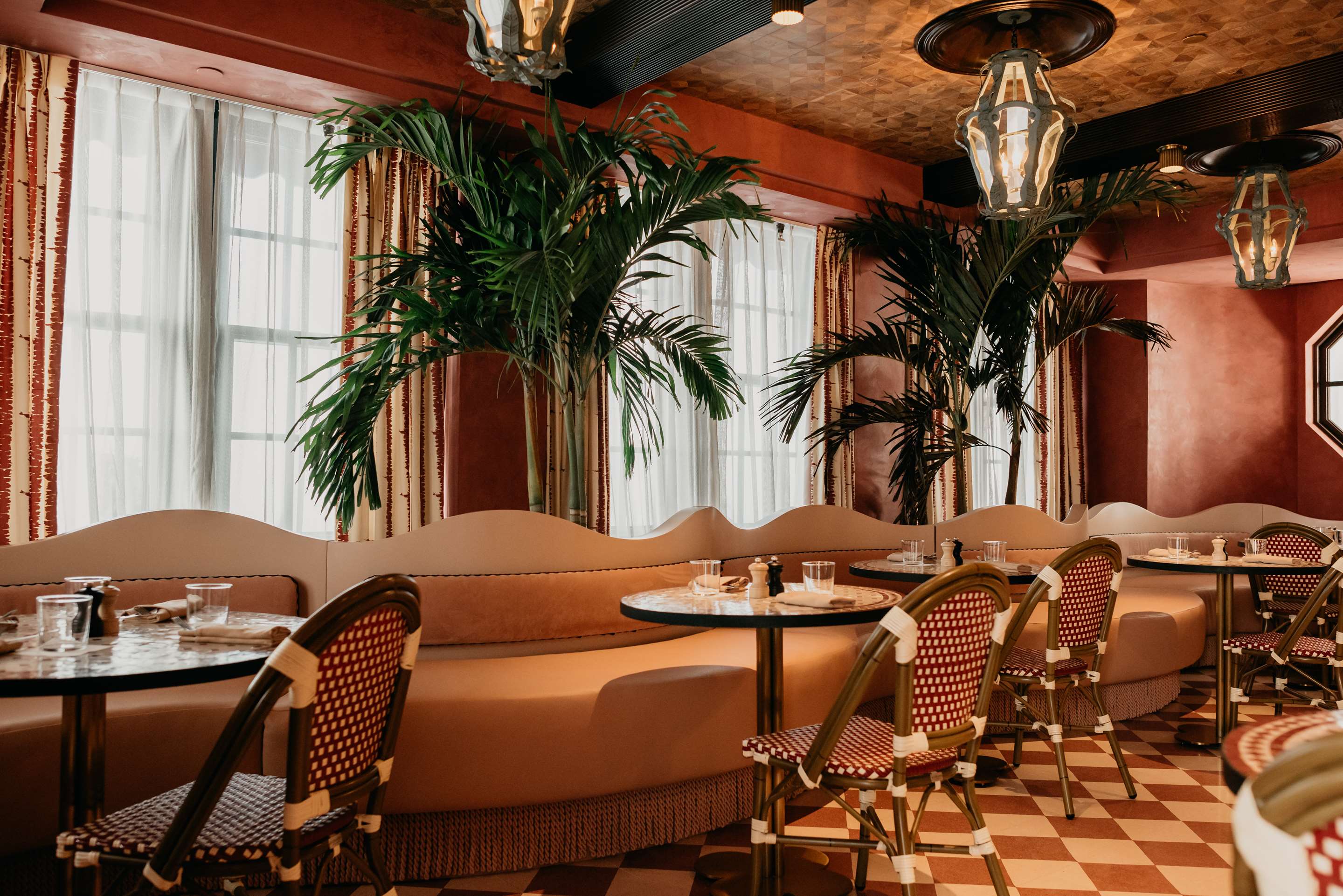 El Salon at Esme Miami Beach
