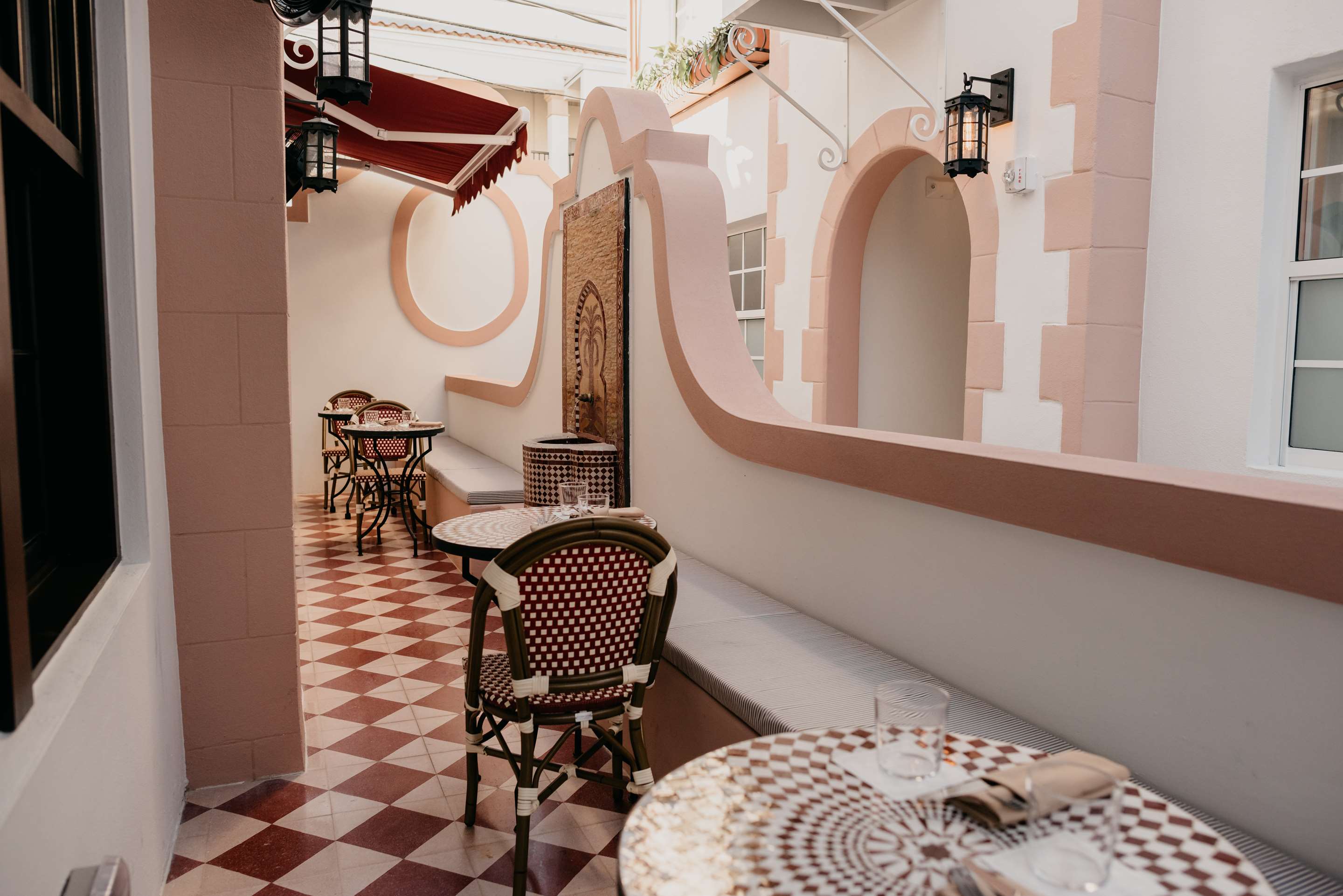 El Salon Exterior at Esme Miami Beach