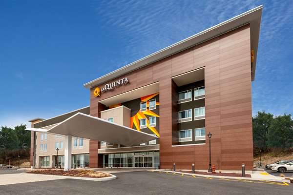 Exterior view - La Quinta Inn & Suites Middletown