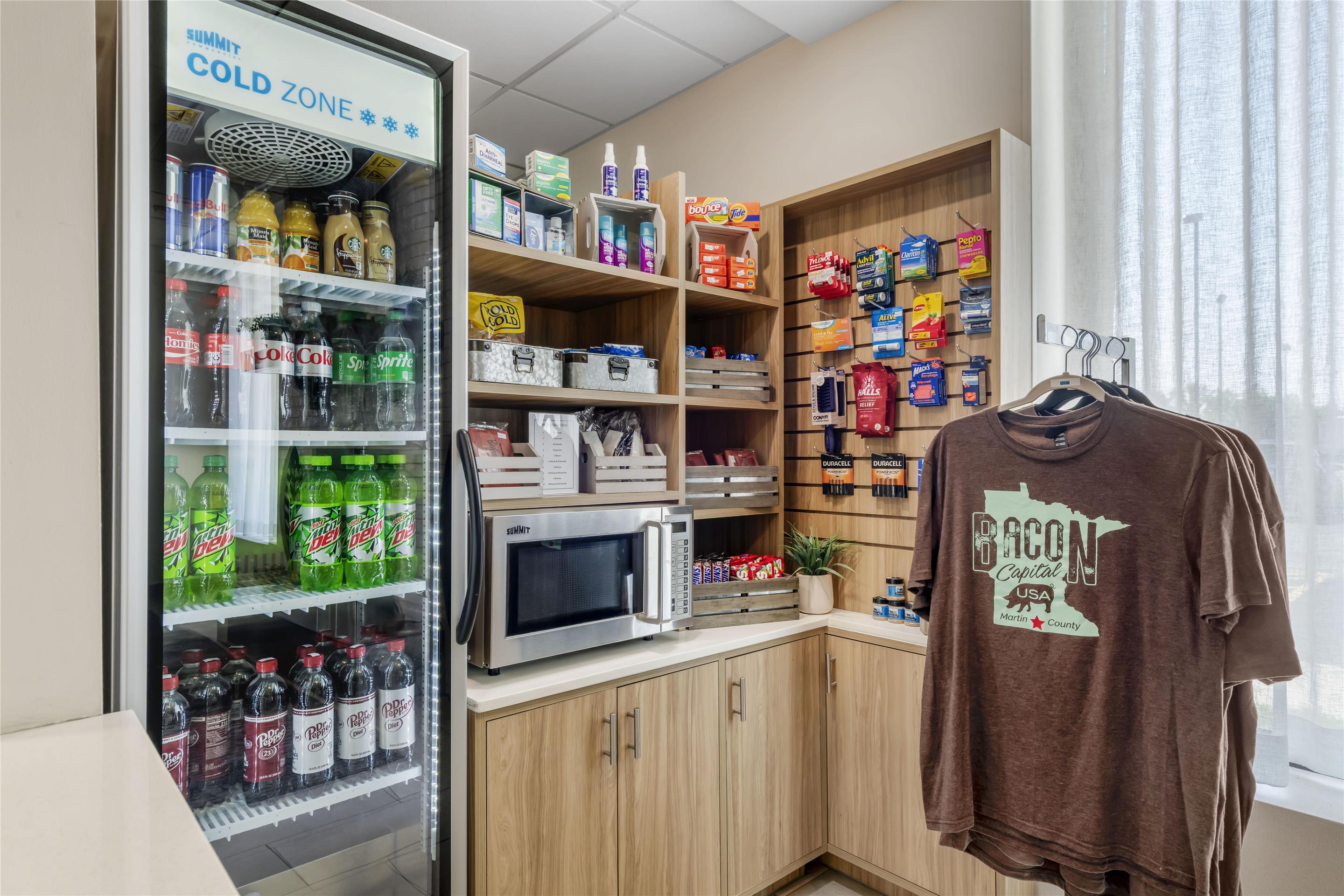 Sundry Shop | Best Western Fairmont