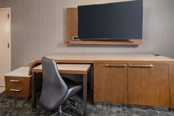  - Sonesta Select Hotel I-85 Norcross - I-85, Exit 99