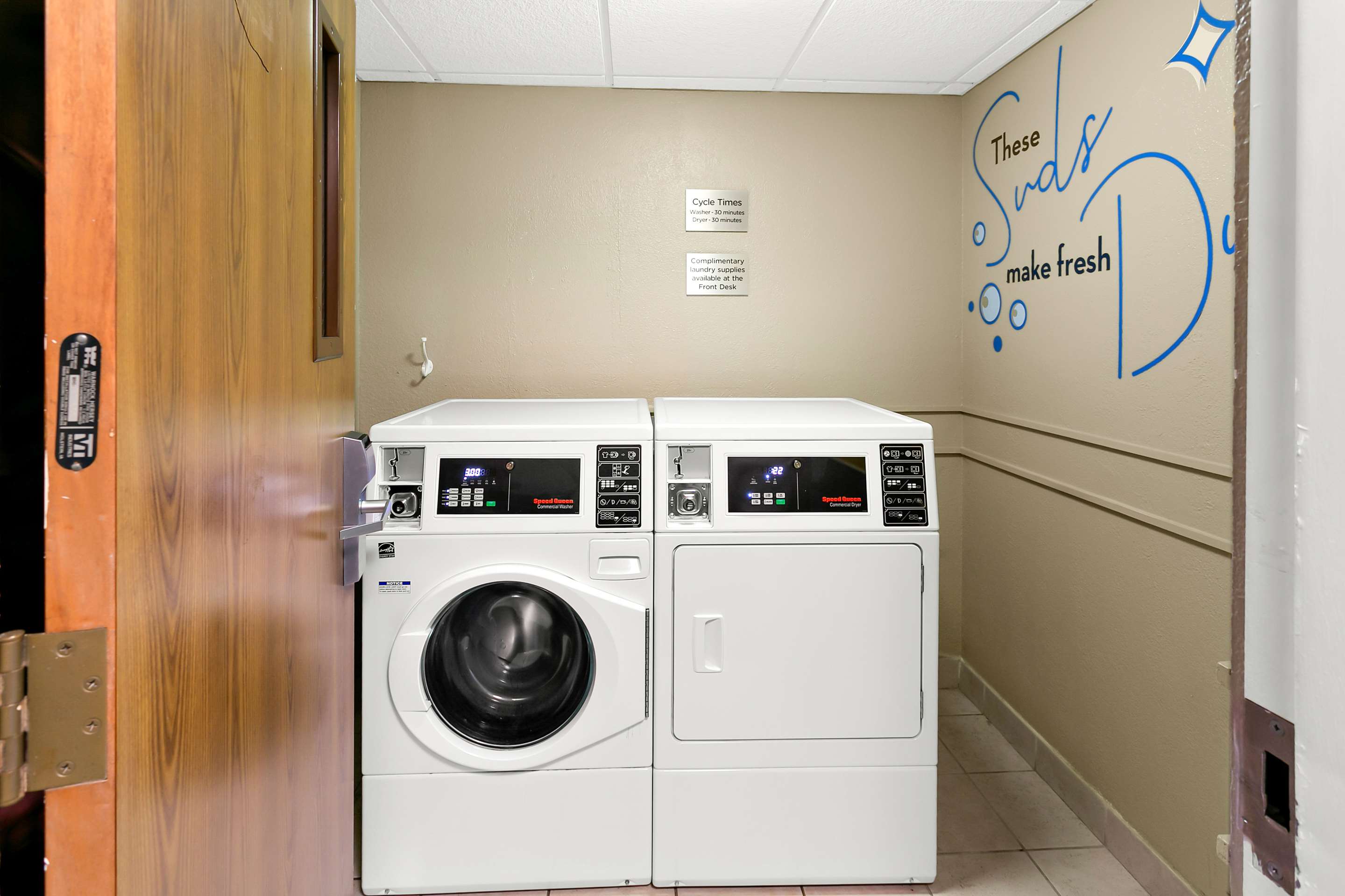 MD Laundry | Sonesta Select Greenbelt College Park