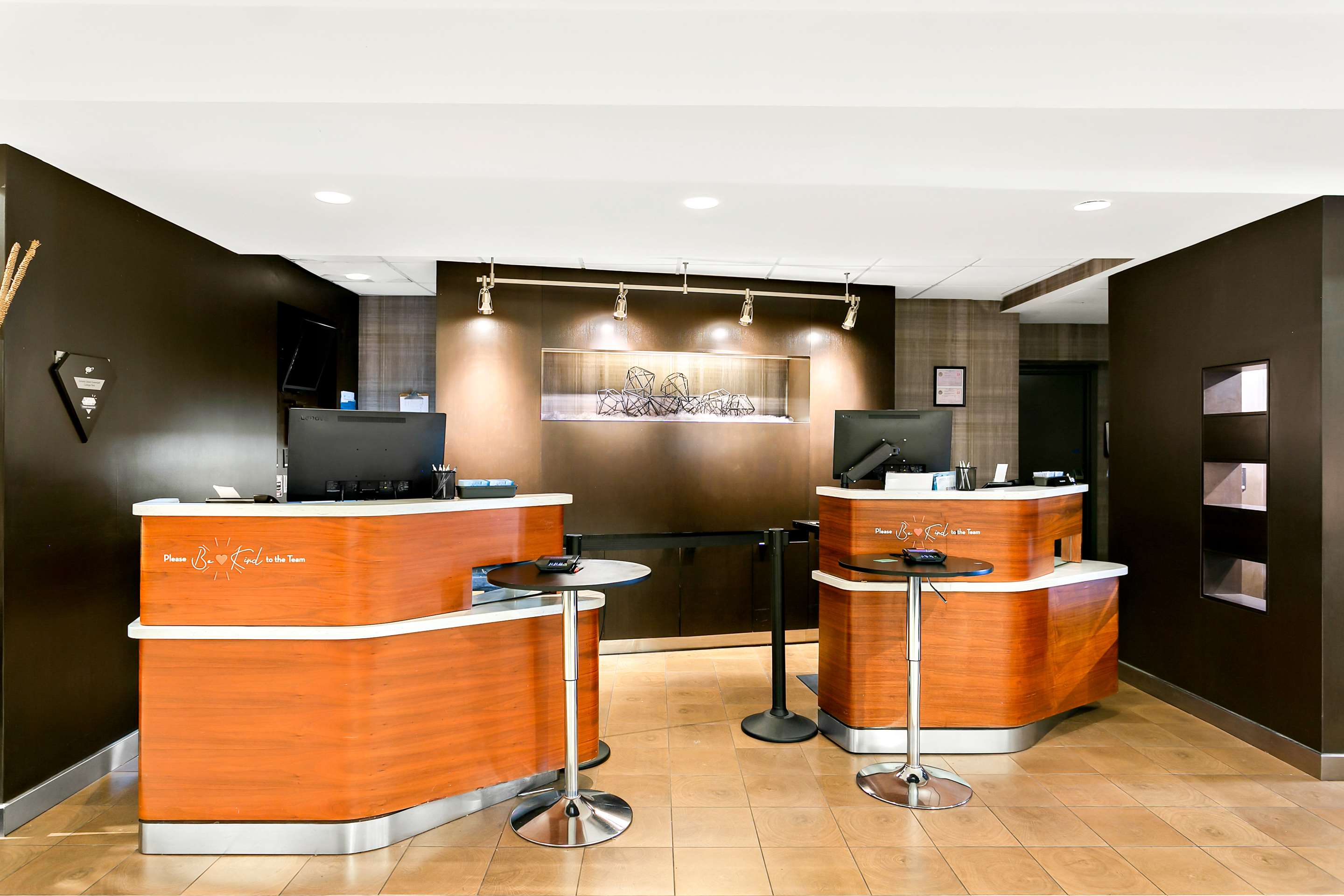 MD Lobby | Sonesta Select Greenbelt College Park