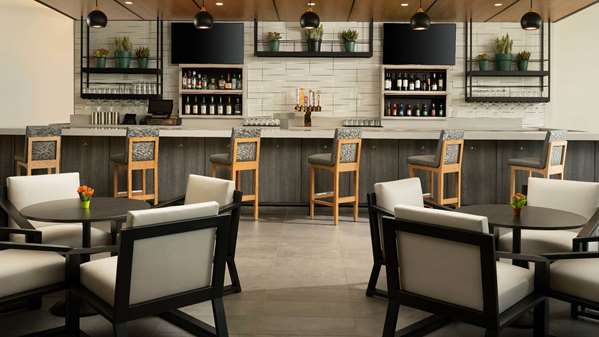 Restaurant - Hyatt House Hotel USC Medical Center Los Angeles