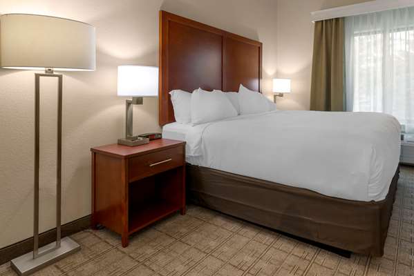  - Comfort Inn & Suites Mankato