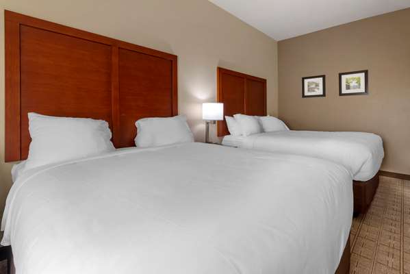  - Comfort Inn & Suites Mankato
