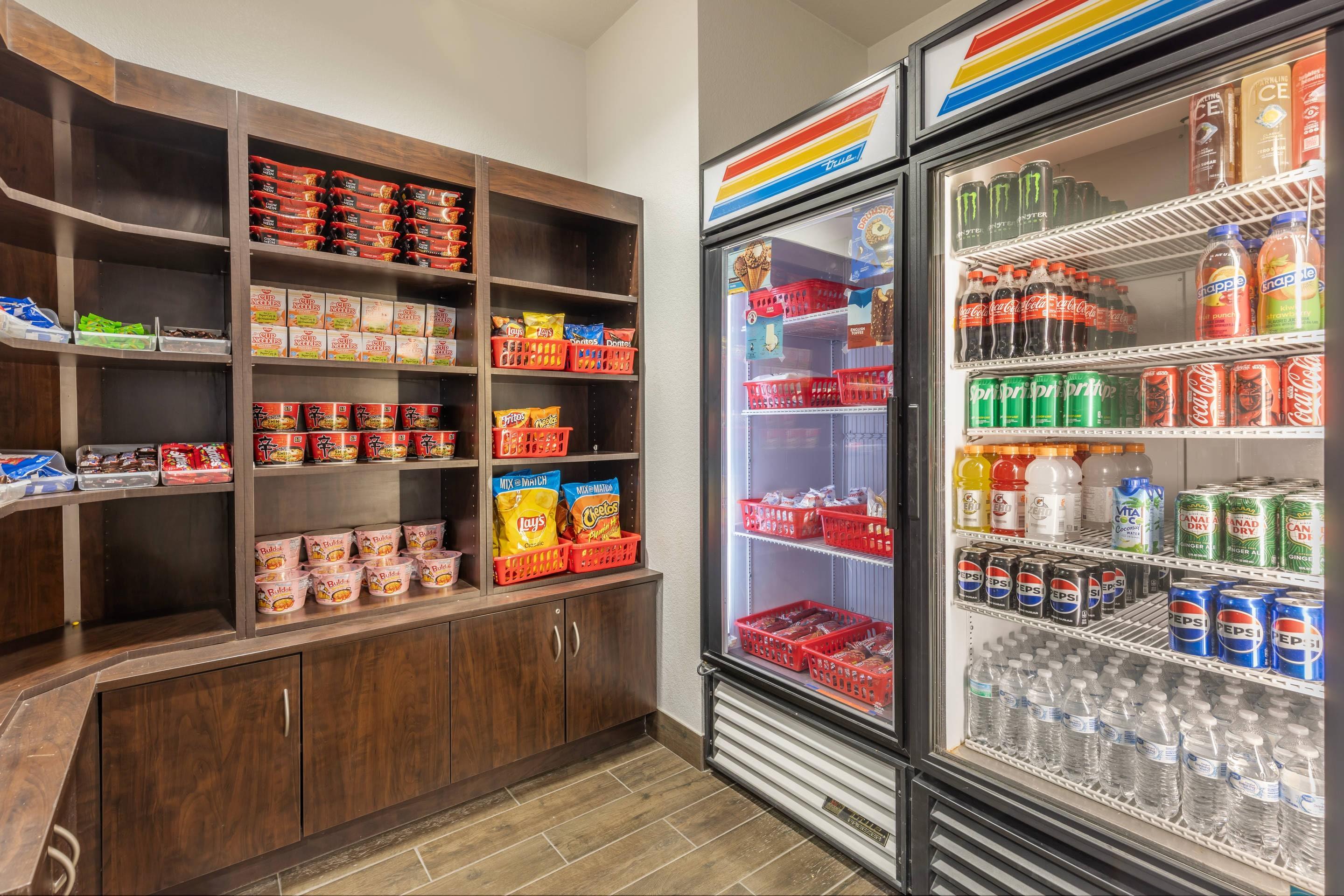 Hotel marketplace | Presidential Inn & Suites