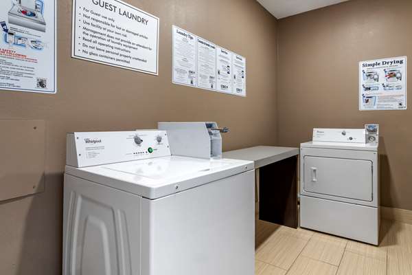 Amenities - Comfort Inn & Suites Cleveland