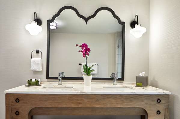  - Hamilton Hotel Downtown Alpharetta